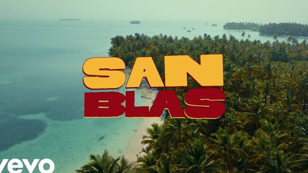 Anarquismo y violencia en un bloque okupa de San Blas